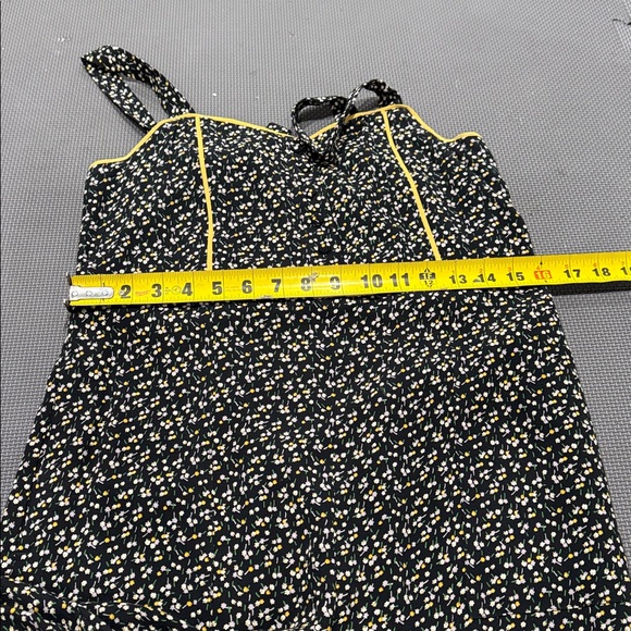 Madewell jumpsuite flower size 4 - Picture 10 of 13